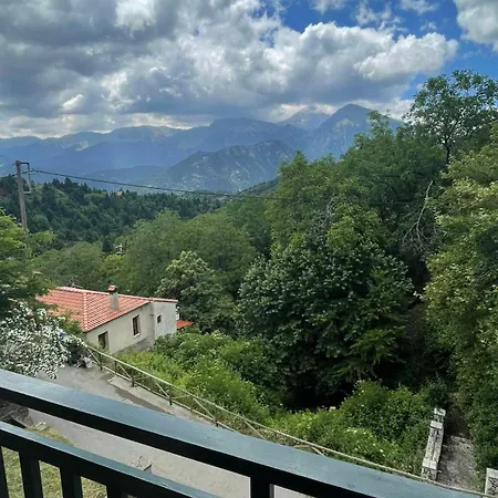η αυλή του βουνού Casa de Férias Mavrolithari